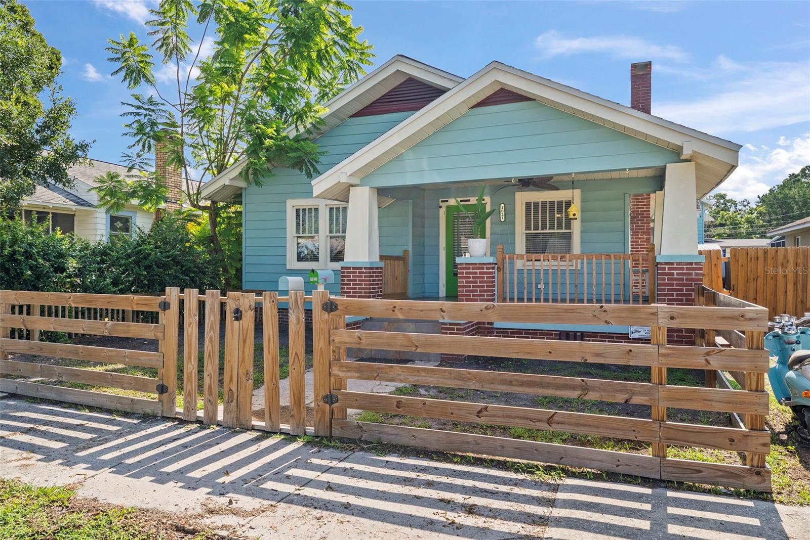 Image 33 of 37 For 1021 26th Street N