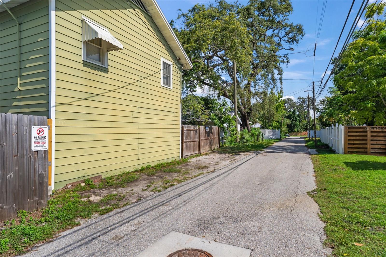 Image 36 of 37 For 1021 26th Street N