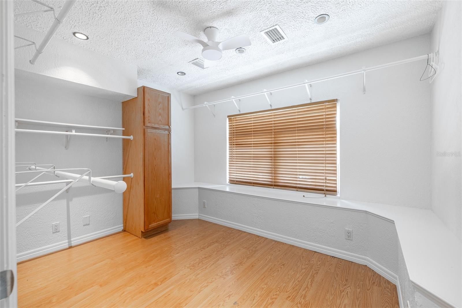 Image 36 of 54 For 291 2nd Street W