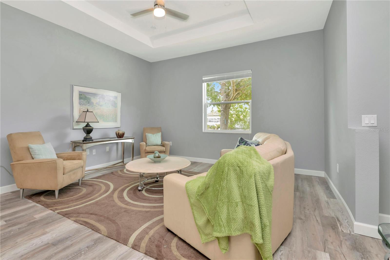 Image 5 of 29 For 12524 Cross Street