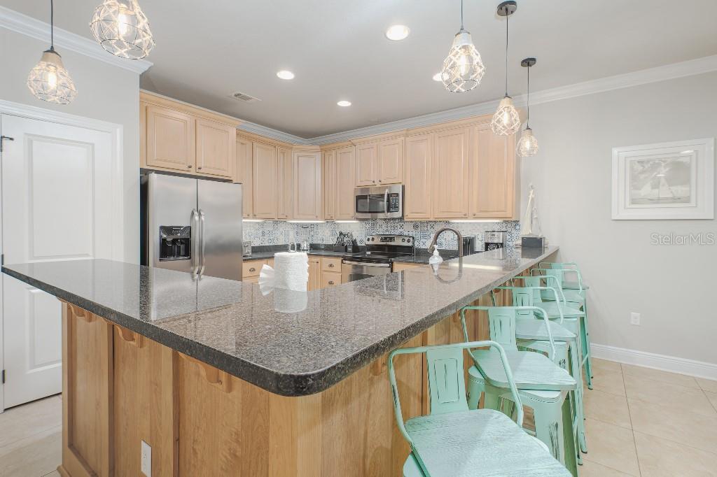 Image 7 of 29 For 202 Kono Way