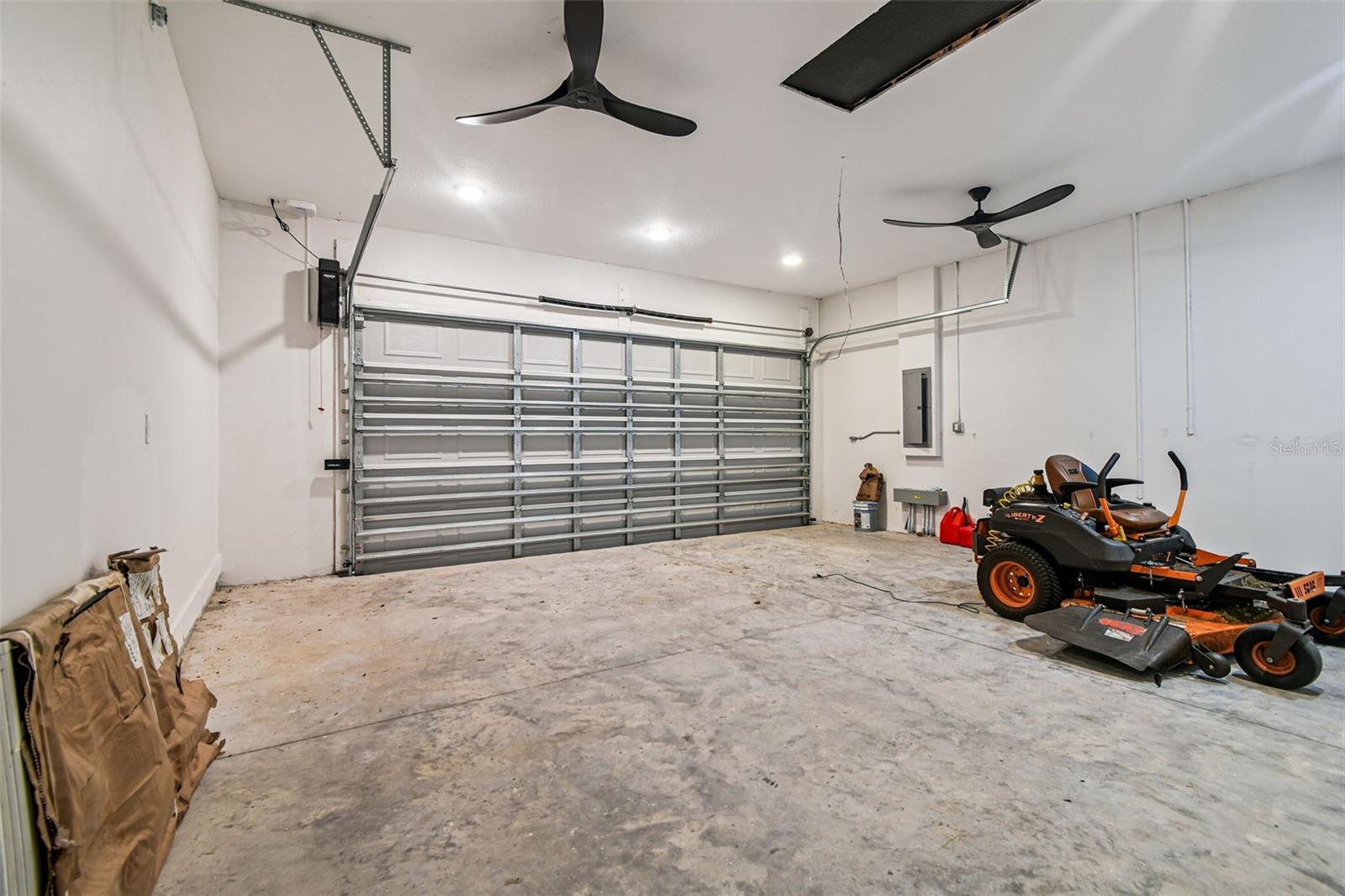 Image 43 of 71 For 3615 Swindell Road