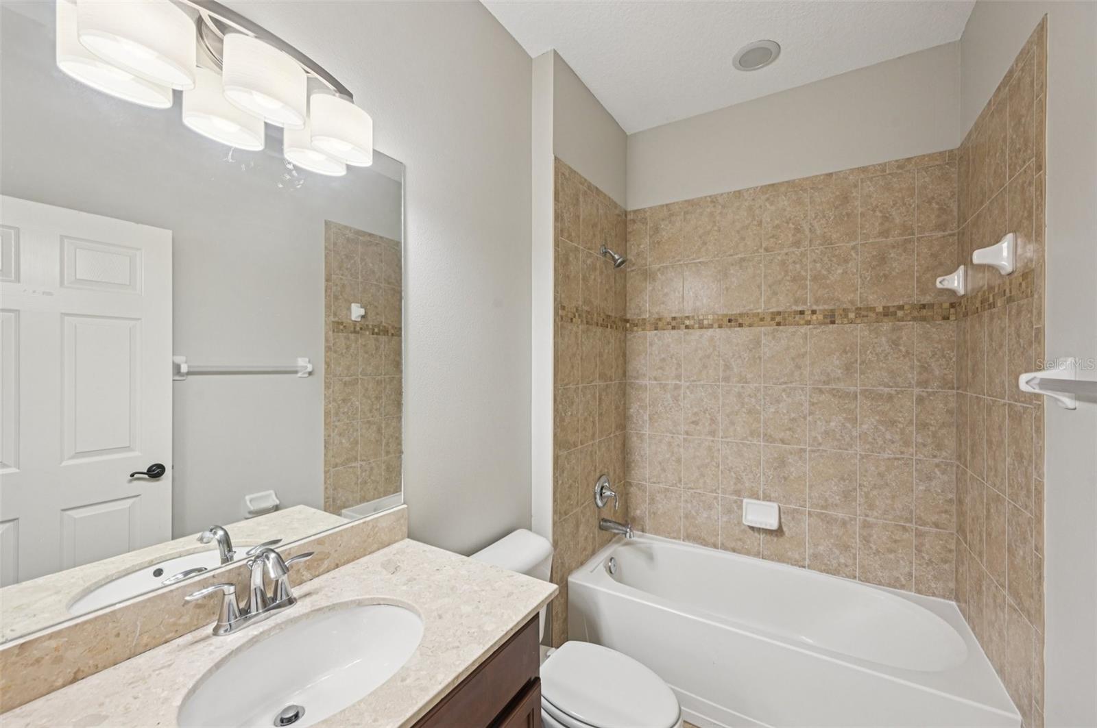 Image 19 of 28 For 15679 Lemon Fish Drive