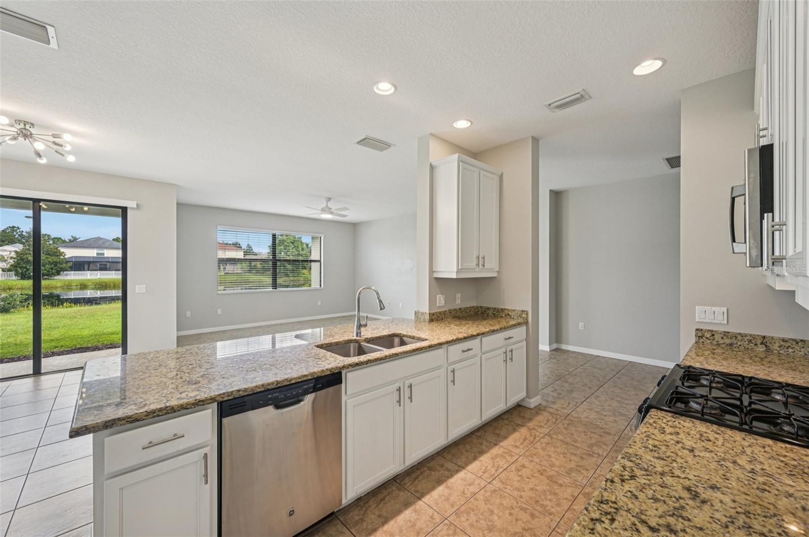 Image 9 of 28 For 15679 Lemon Fish Drive