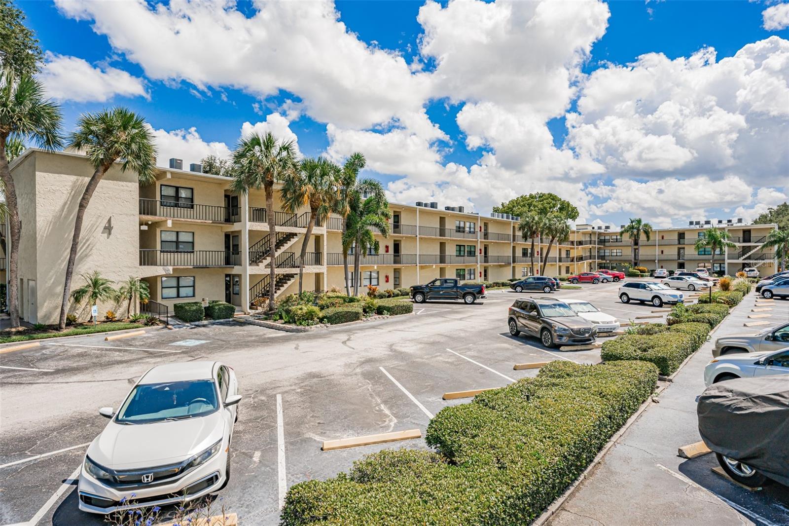 Image 43 of 44 For 14130 Rosemary Lane 4304