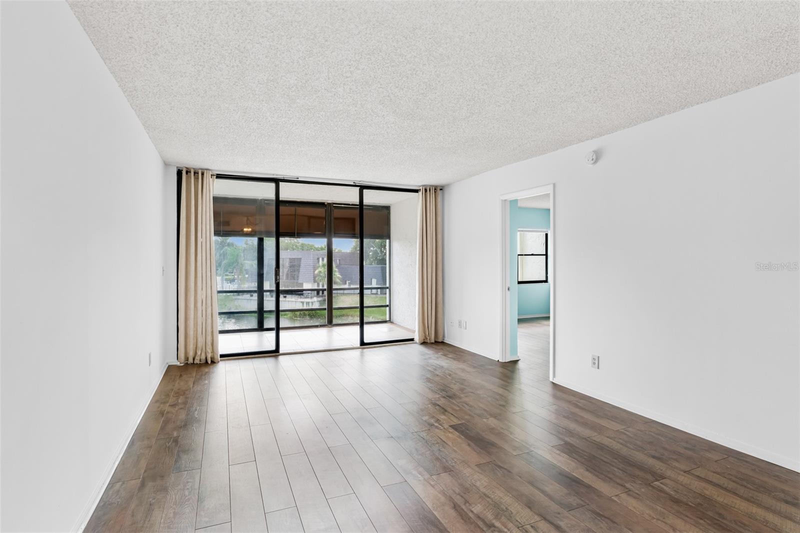 Image 9 of 44 For 14130 Rosemary Lane 4304