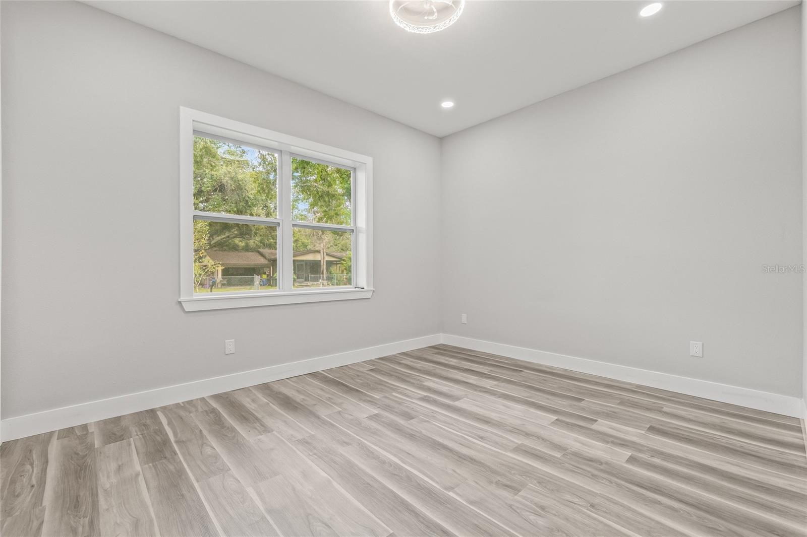 Image 31 of 39 For 12308 Pittsfield Avenue