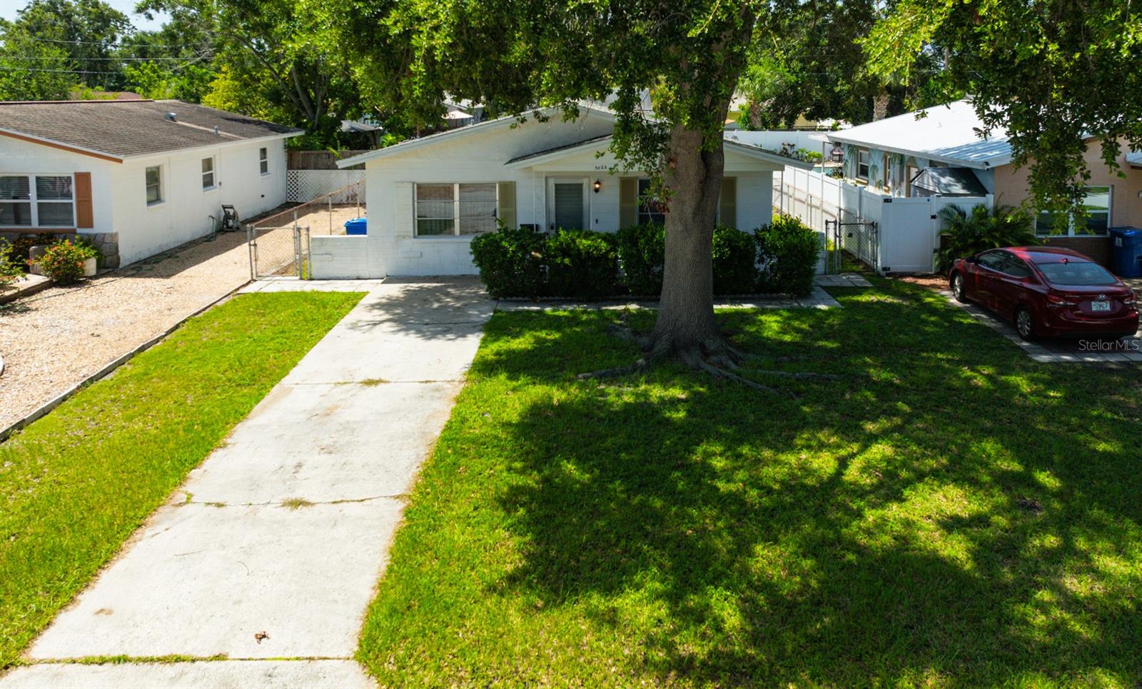 Image 12 of 41 For 5628 17th Avenue N