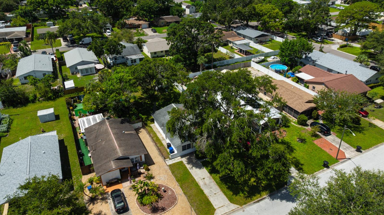 Image 14 of 41 For 5628 17th Avenue N