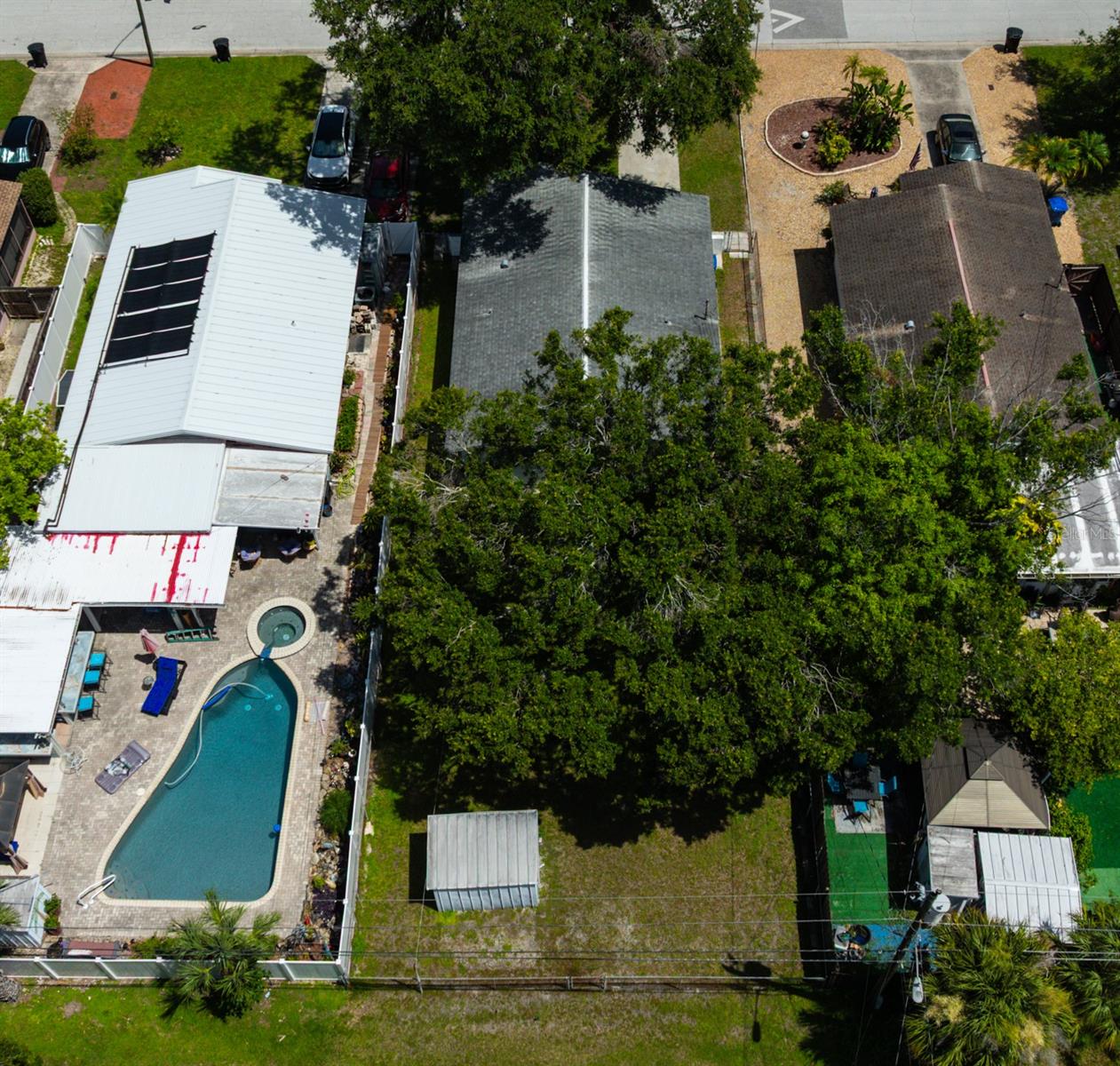 Image 16 of 41 For 5628 17th Avenue N