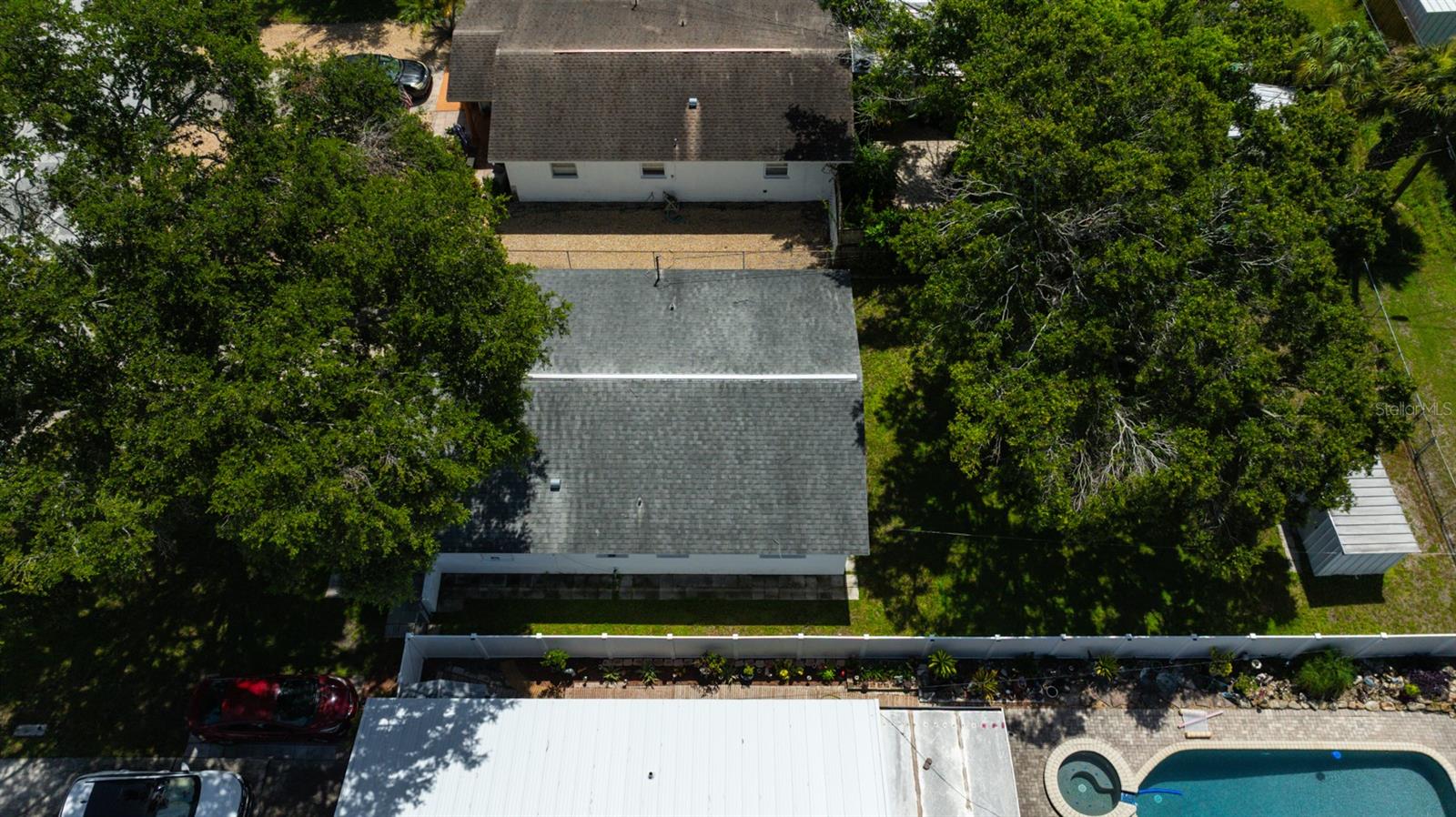 Image 18 of 41 For 5628 17th Avenue N