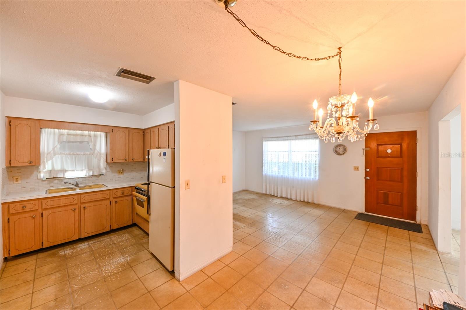 Image 25 of 41 For 5628 17th Avenue N