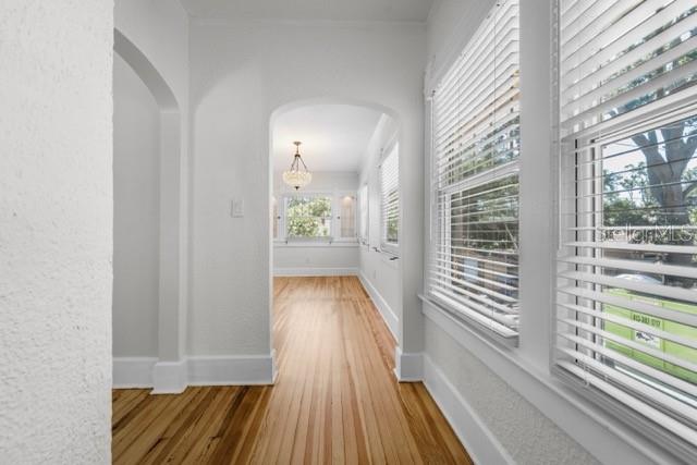 Image 5 of 31 For 861 20th Avenue N A