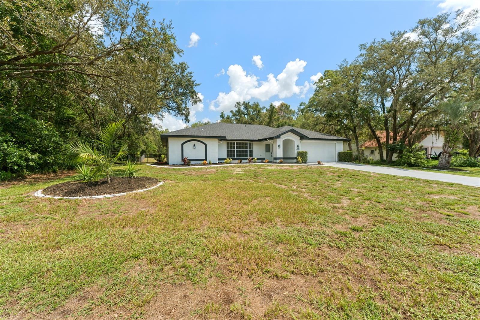 Listing photo id 30 for 11463 Chalk Farm Road