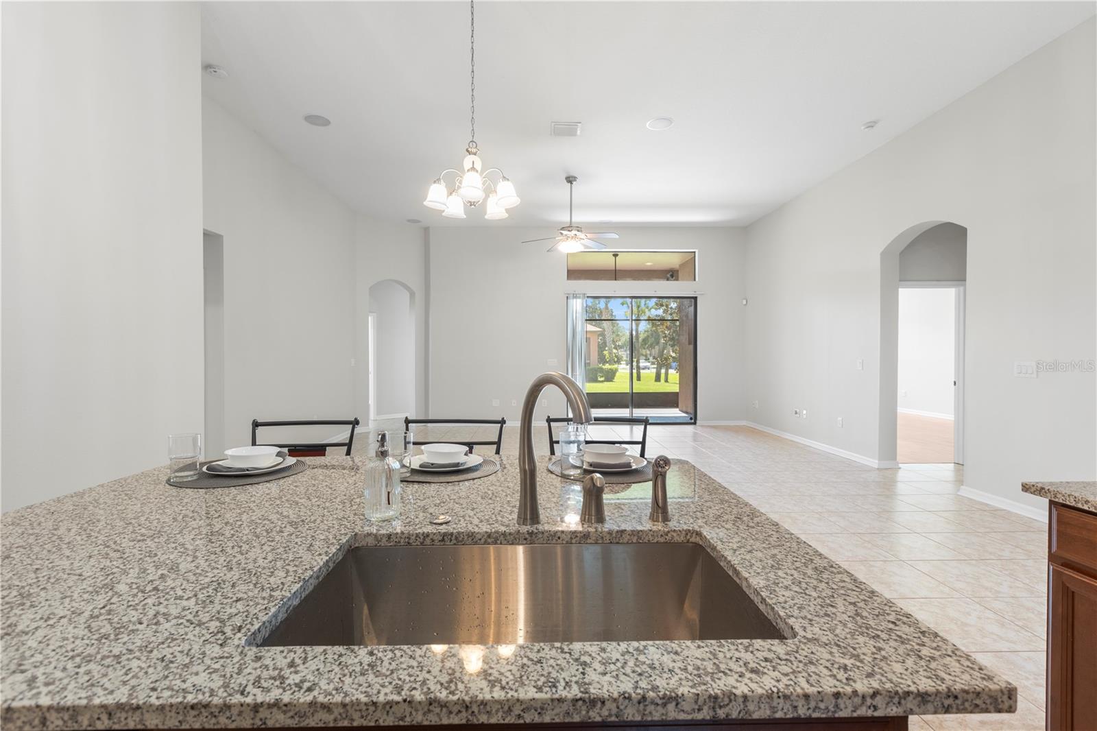Image 24 of 58 For 8437 White Poplar Drive