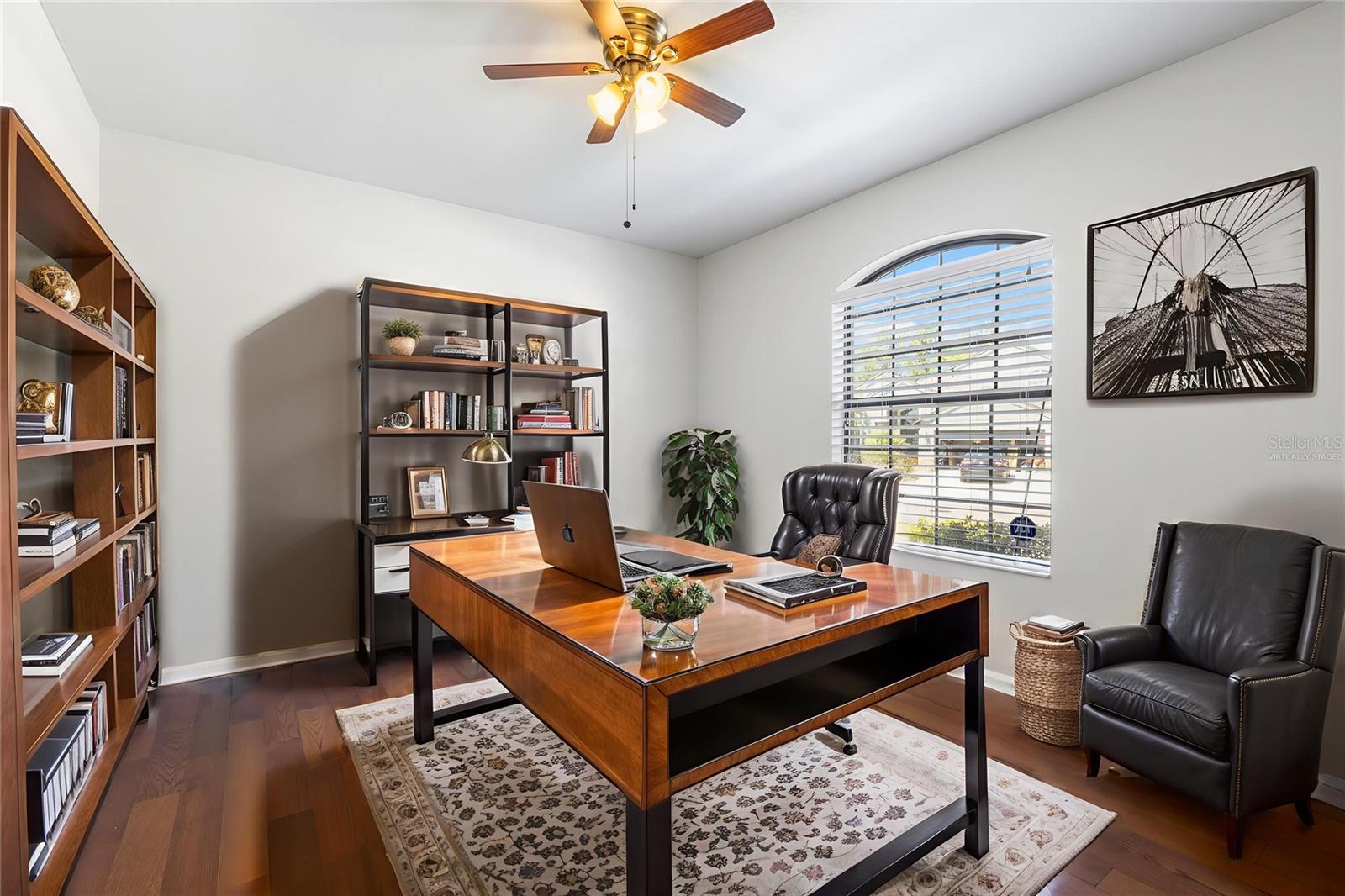 Image 5 of 58 For 8437 White Poplar Drive
