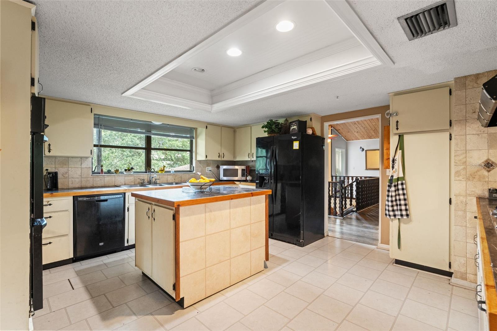 Image 14 of 66 For 4063 Baseball Pond Road