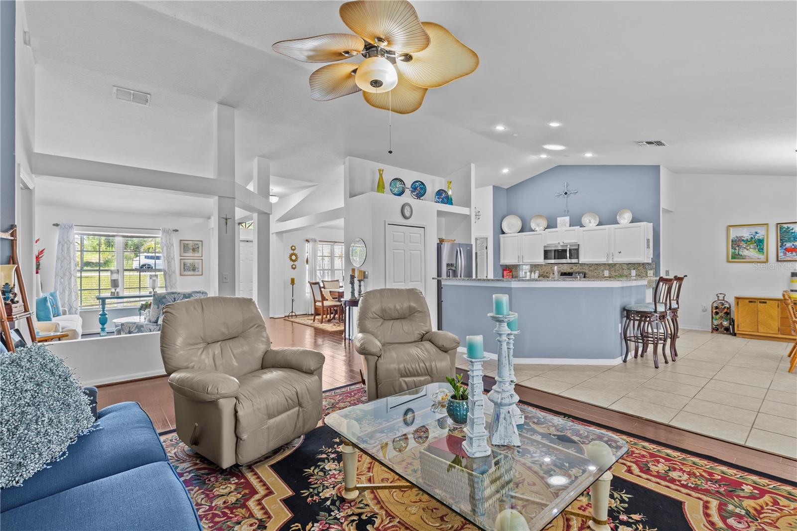 Image 17 of 88 For 13039 Centennial Street