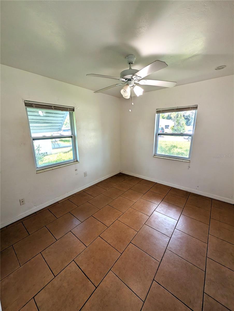 Image 10 of 15 For 4512 10th Avenue S