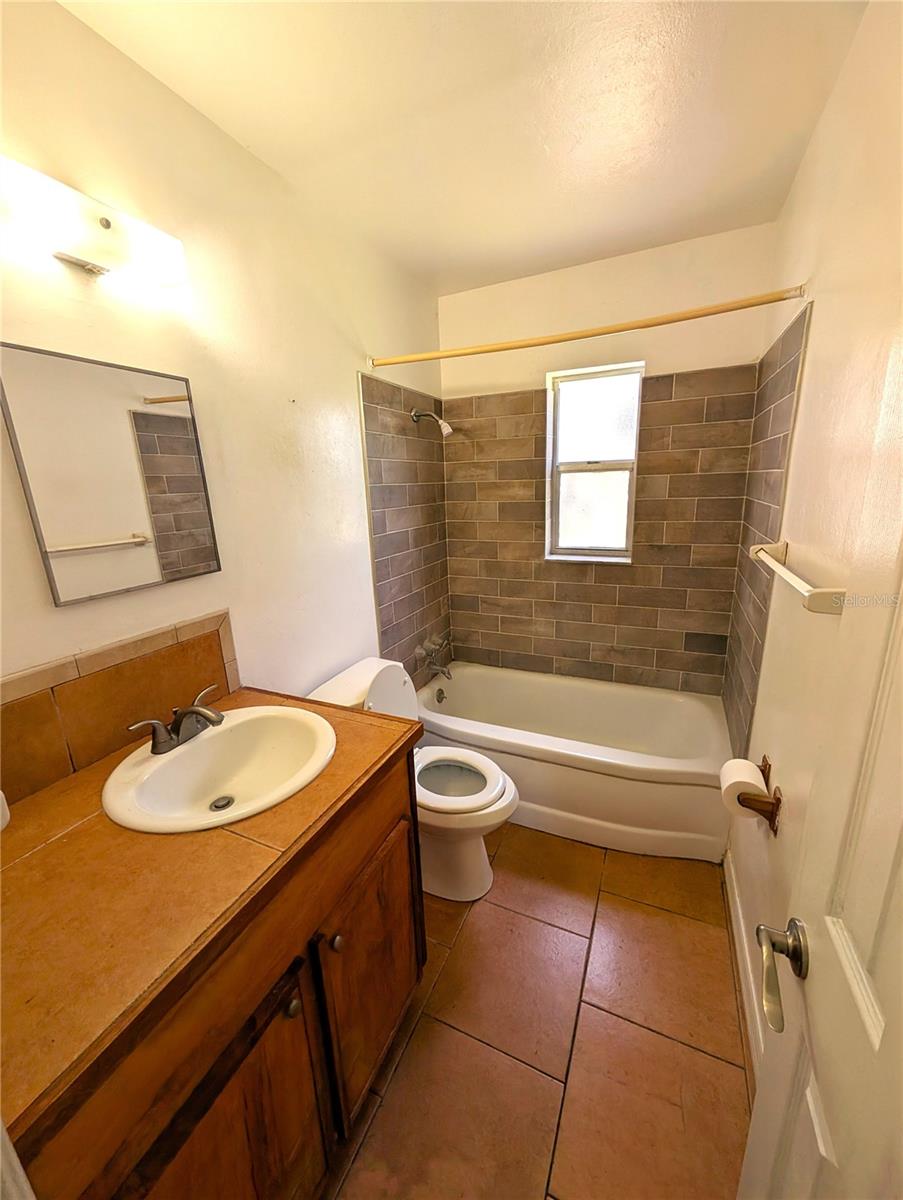Image 12 of 15 For 4512 10th Avenue S