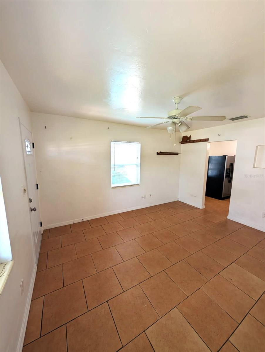Image 5 of 15 For 4512 10th Avenue S