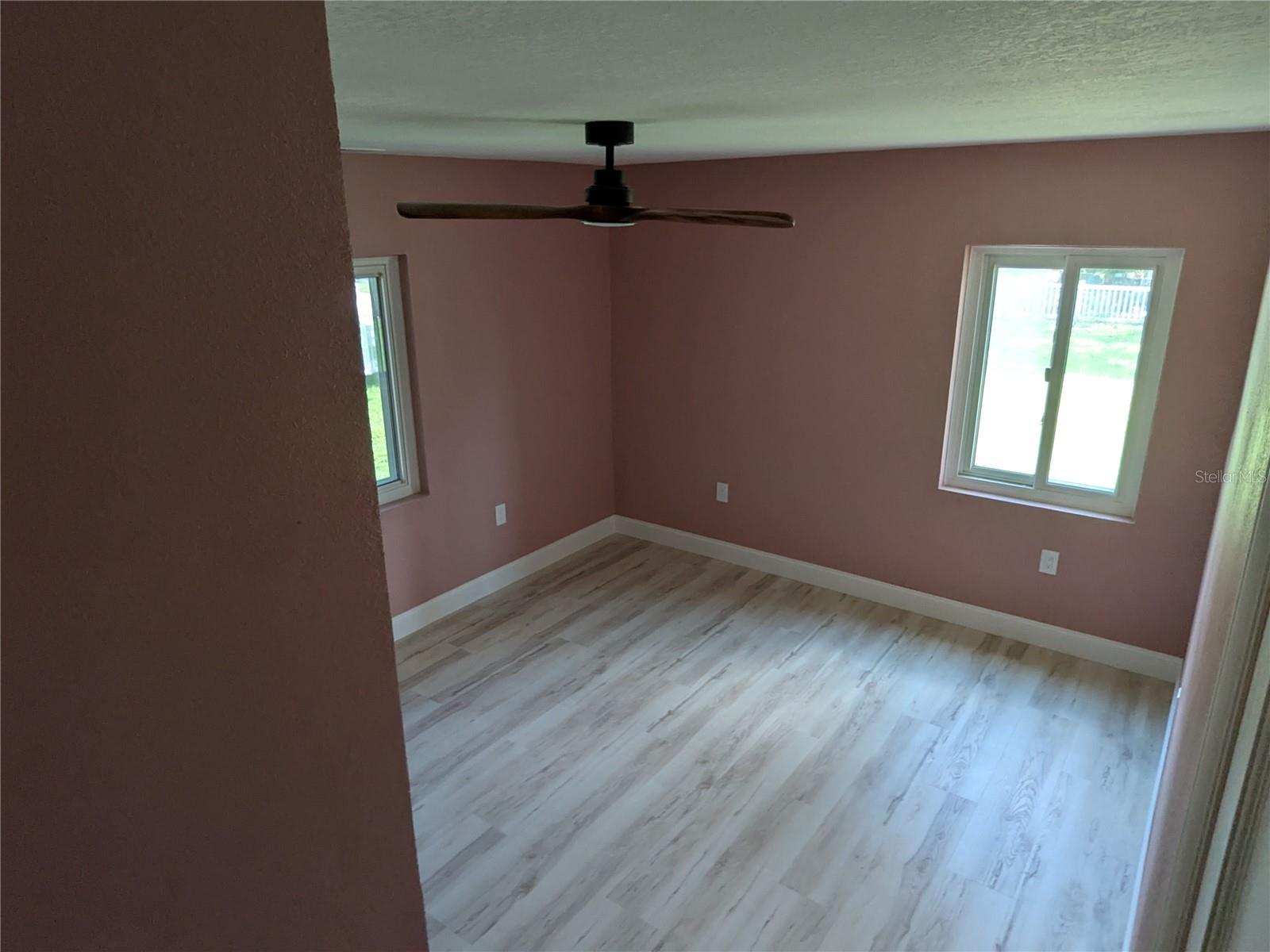 Image 38 of 41 For 2800 Tifton Street S