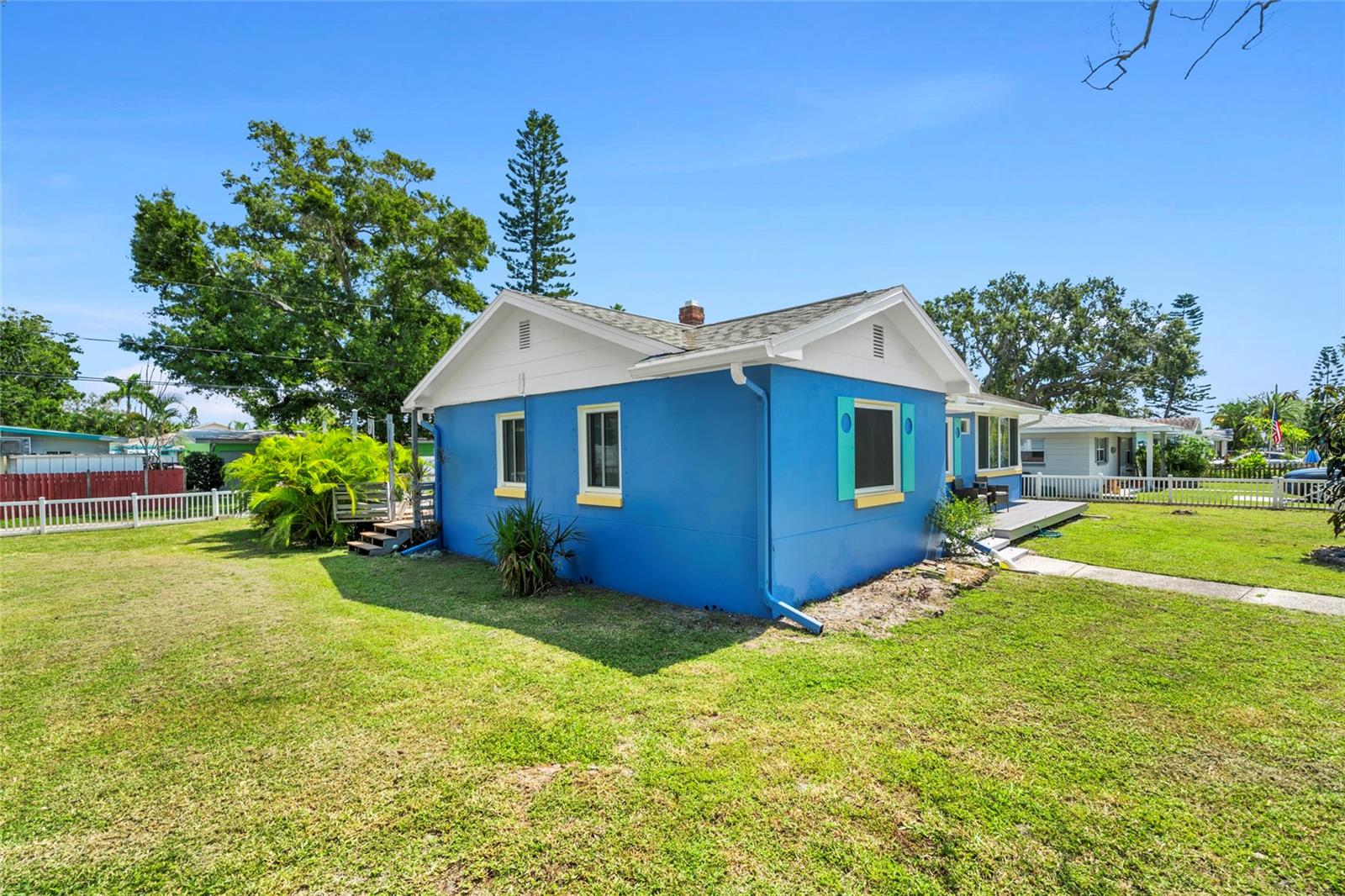 Image 51 of 64 For 2800 Tifton Street S