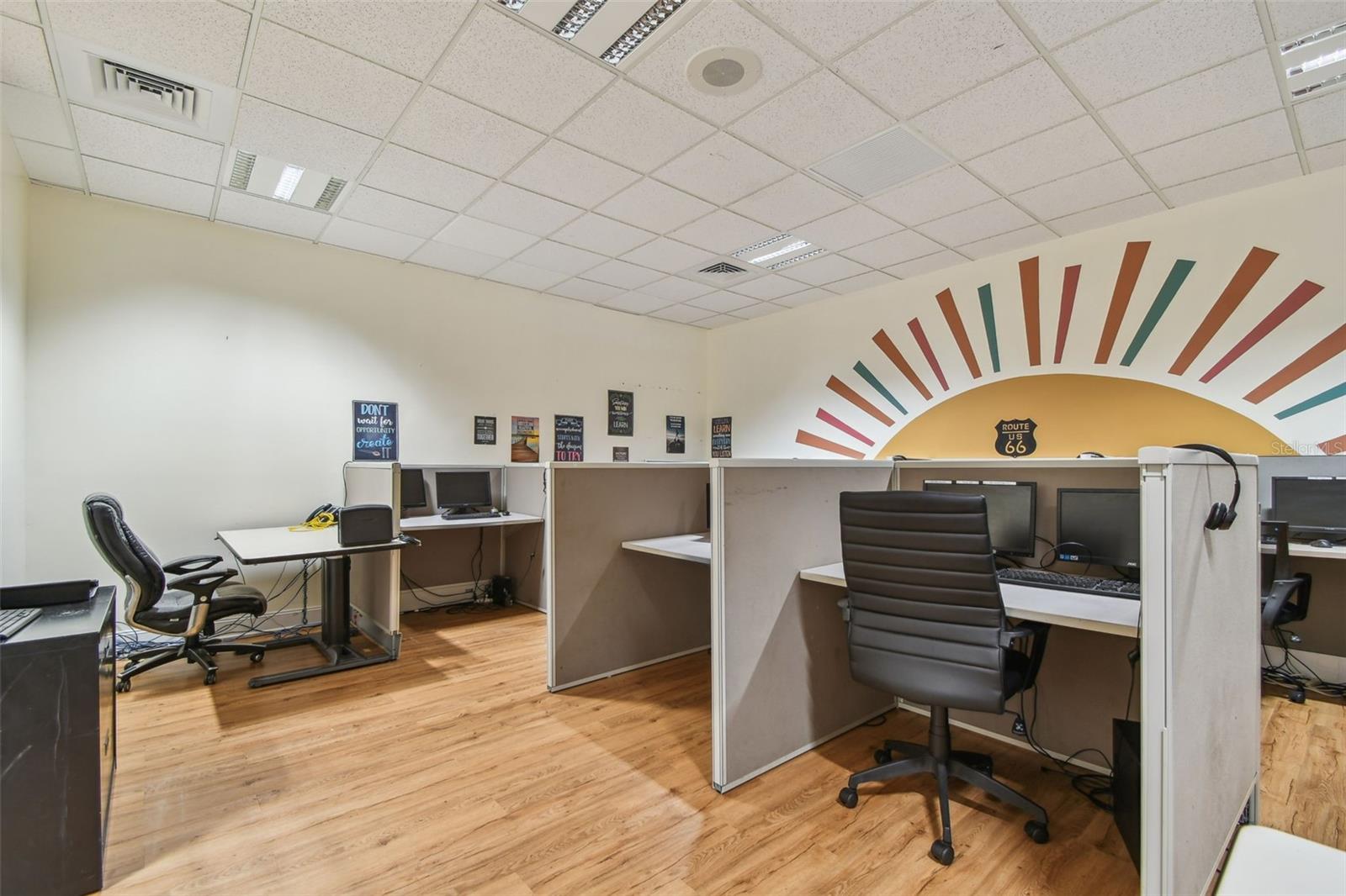 Image 25 of 92 For 10901 Danka Way N