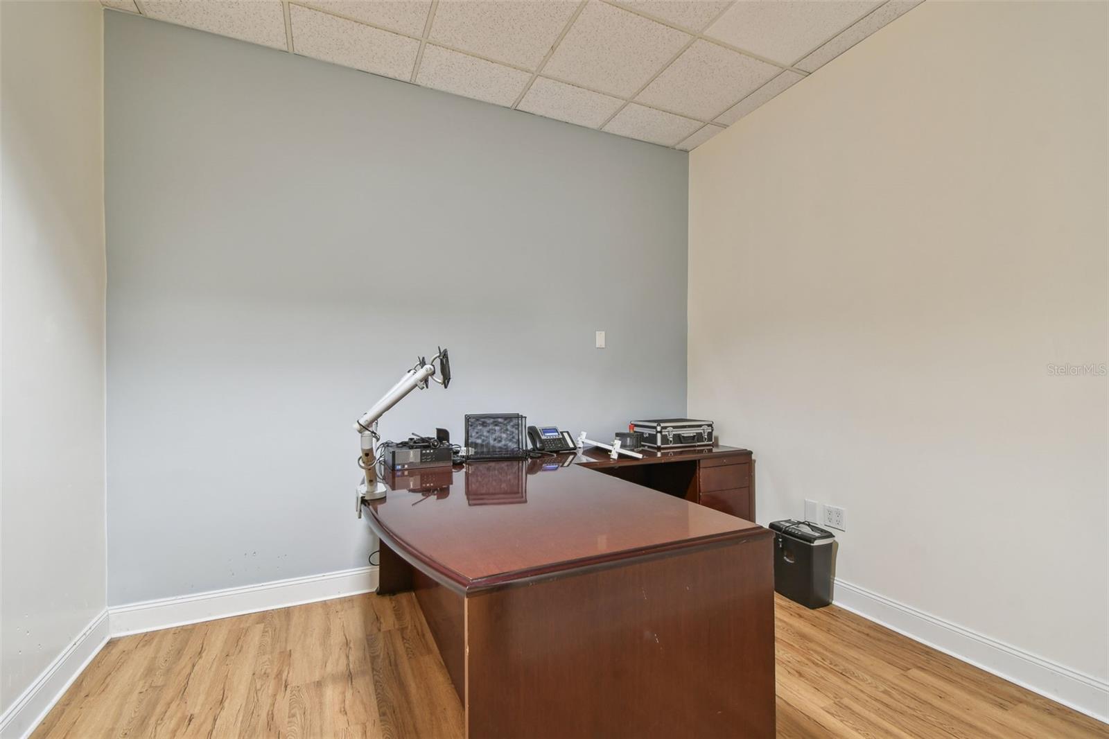 Image 26 of 92 For 10901 Danka Way N