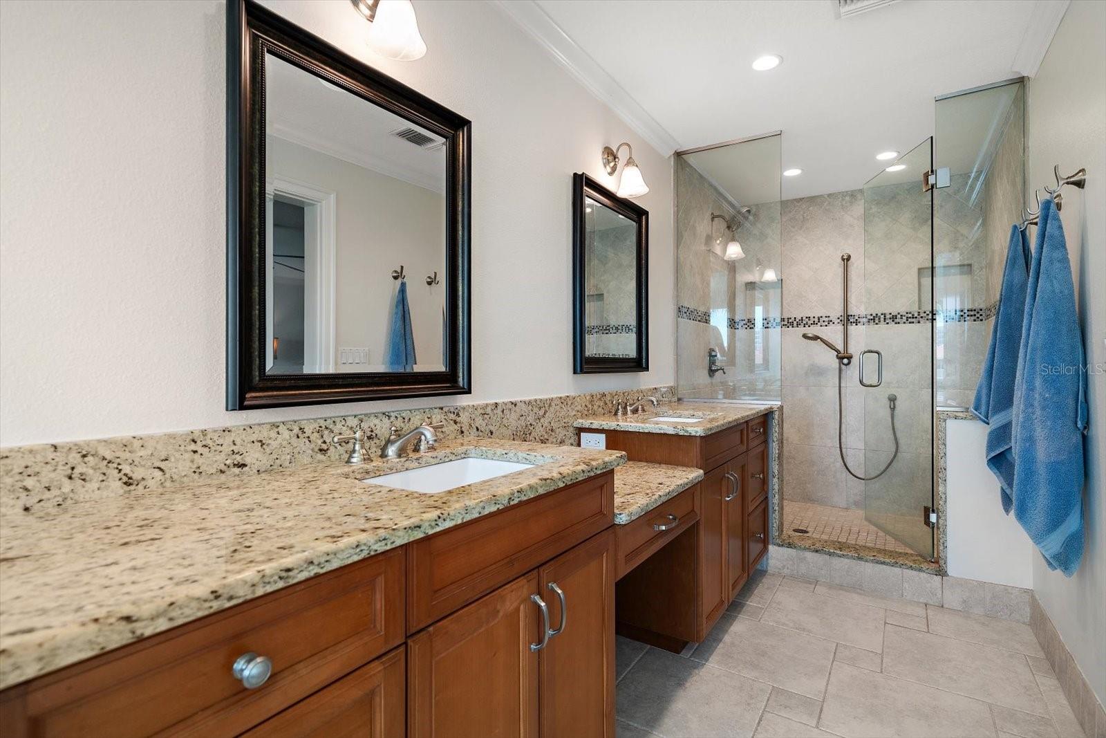 Image 35 of 64 For 119 Marina Del Rey Court