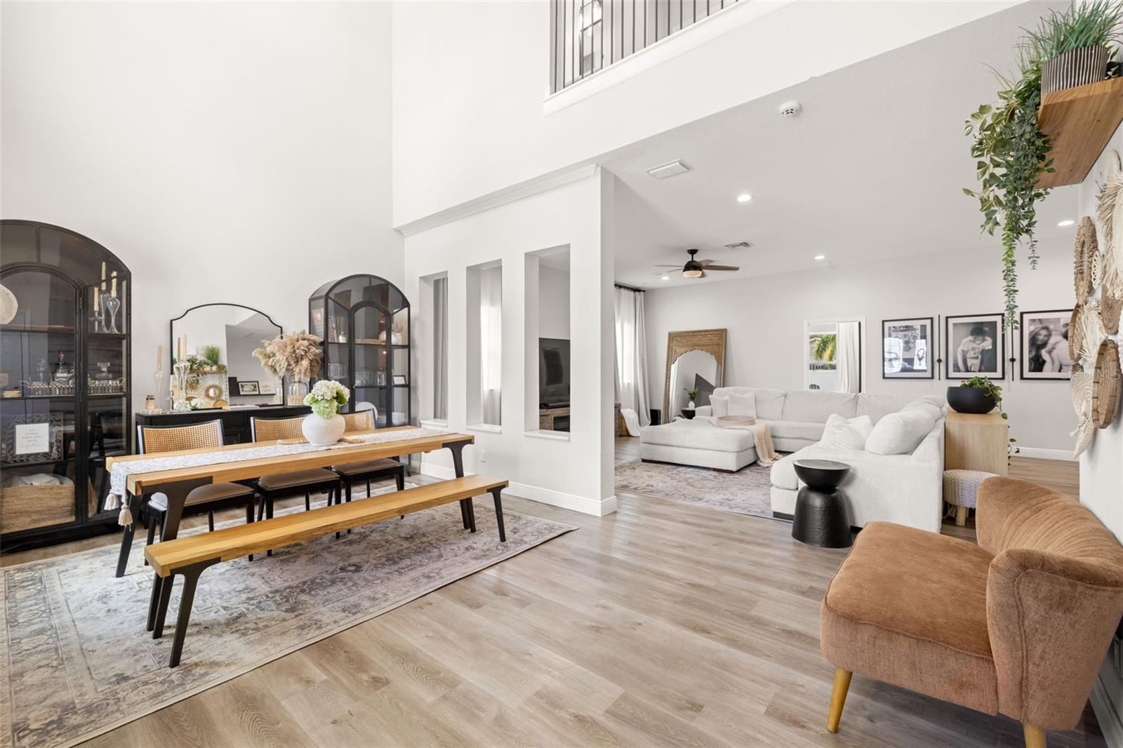 Listing photo id 1 for 5570 78th Avenue N