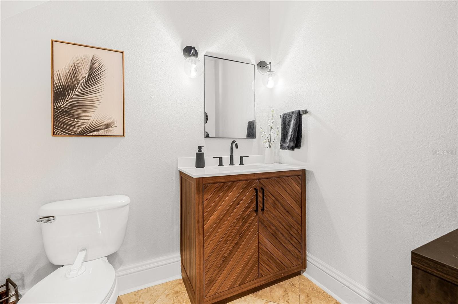 Image 32 of 68 For 6010 Interbay Boulevard
