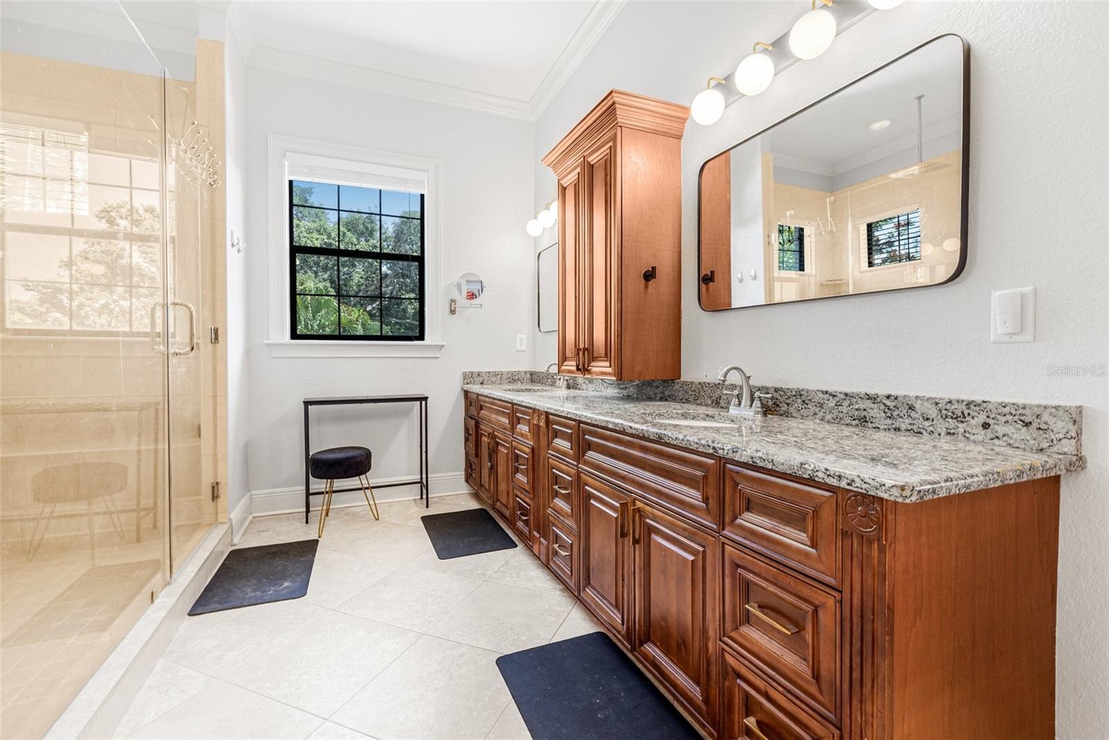 Image 39 of 68 For 6010 Interbay Boulevard