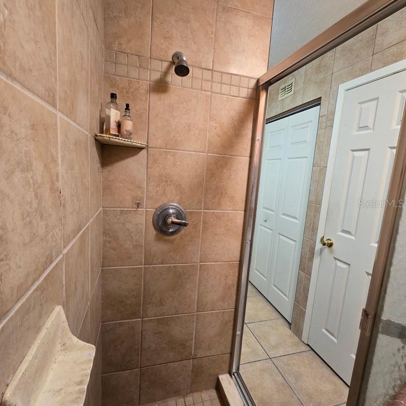 Image 23 of 64 For 3595 41st Lane S I