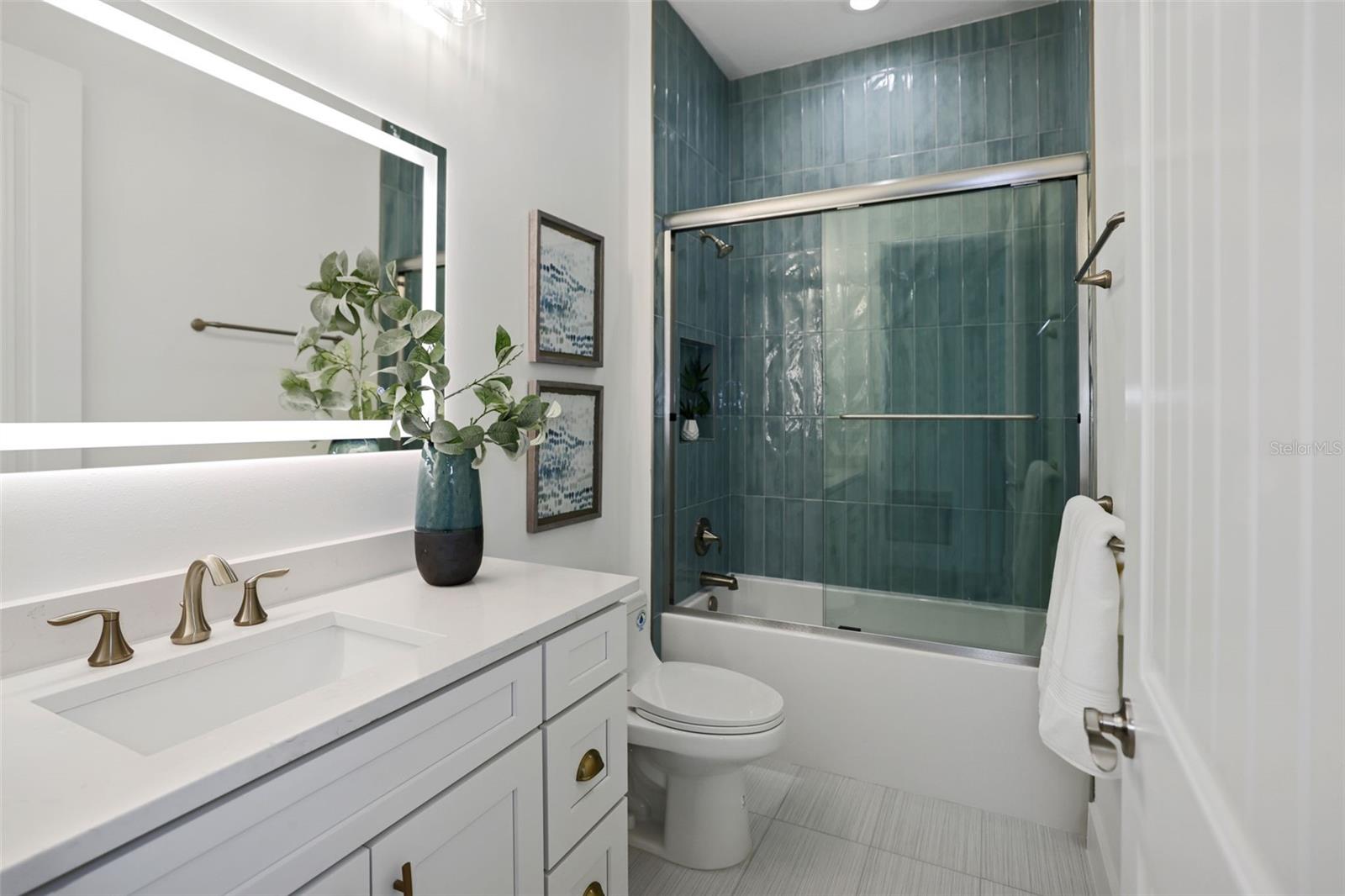 Listing photo id 35 for 326 129th Avenue E