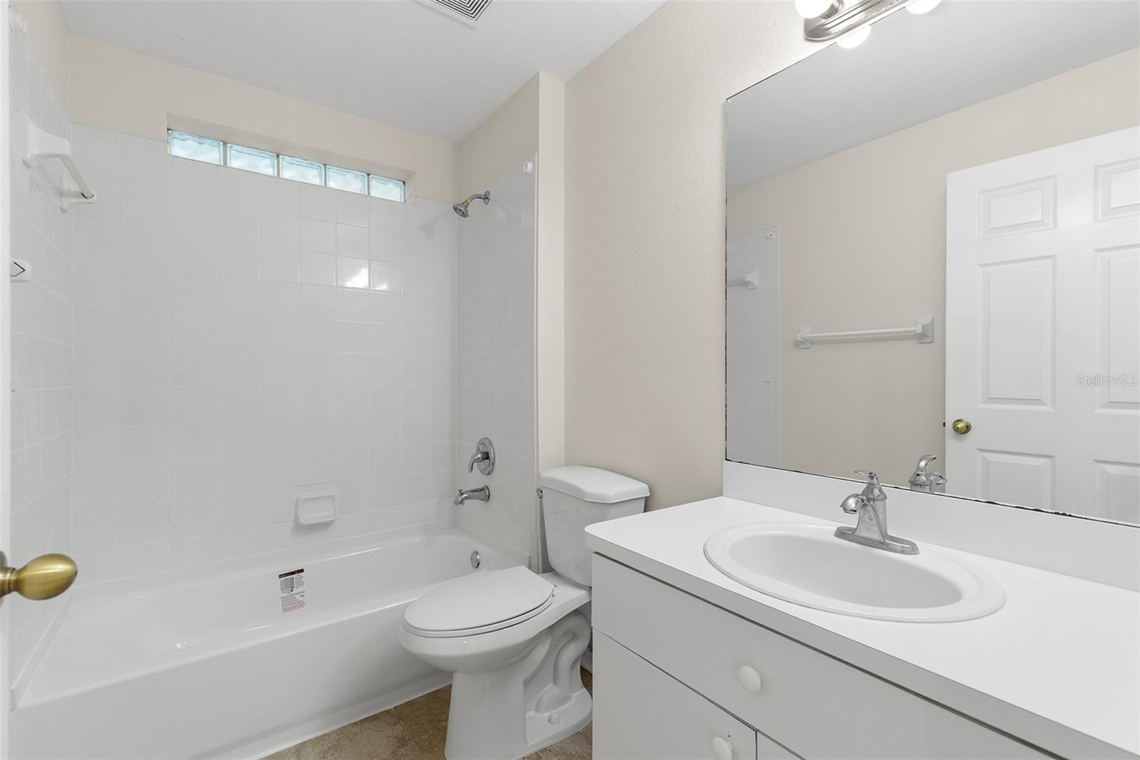 Image 20 of 26 For 5204 Creekmore Lane