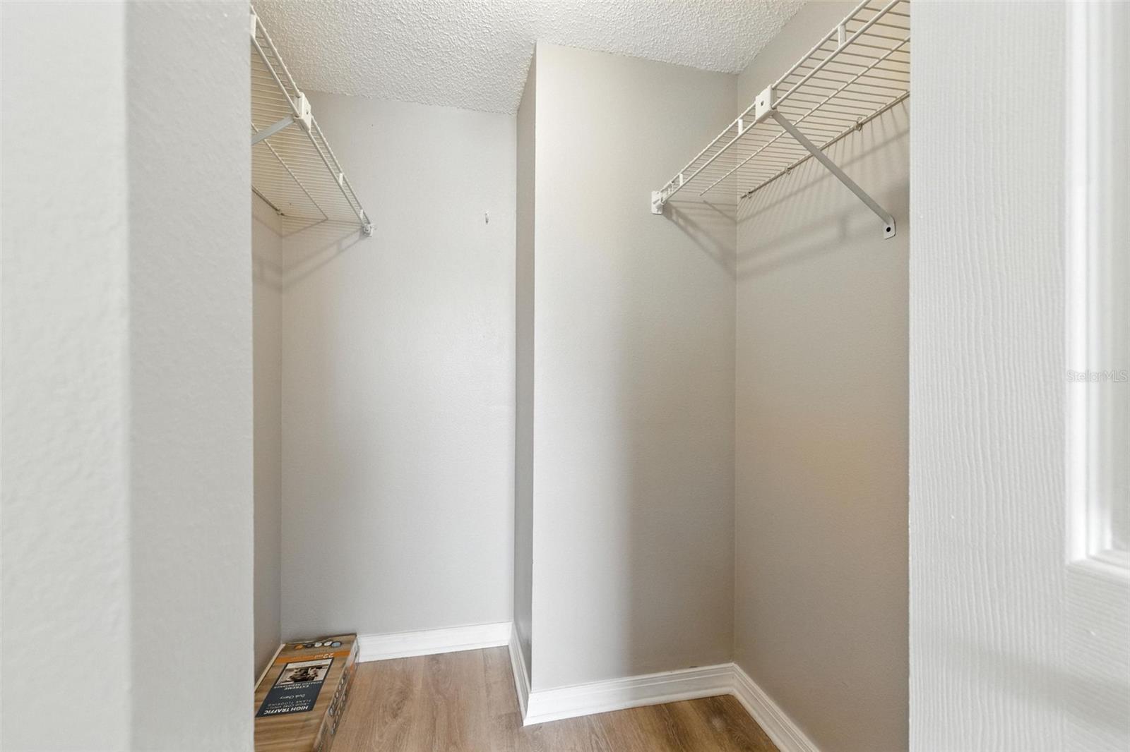 Image 11 of 19 For 6931 Stones Throw Circle N 5103