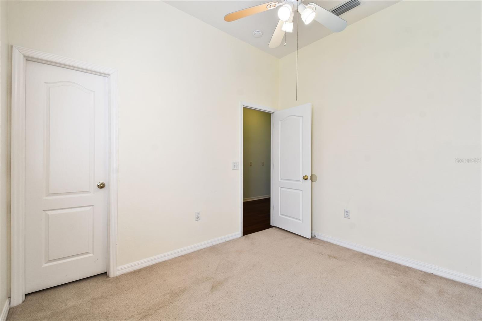 Image 30 of 65 For 19215 Meadow Pine Drive