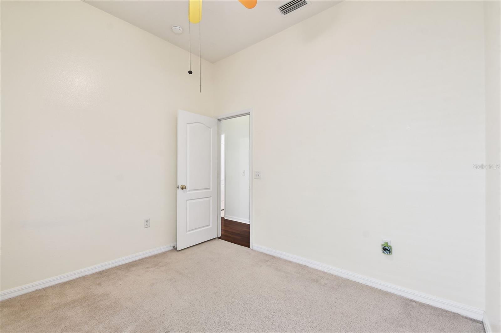Image 32 of 65 For 19215 Meadow Pine Drive