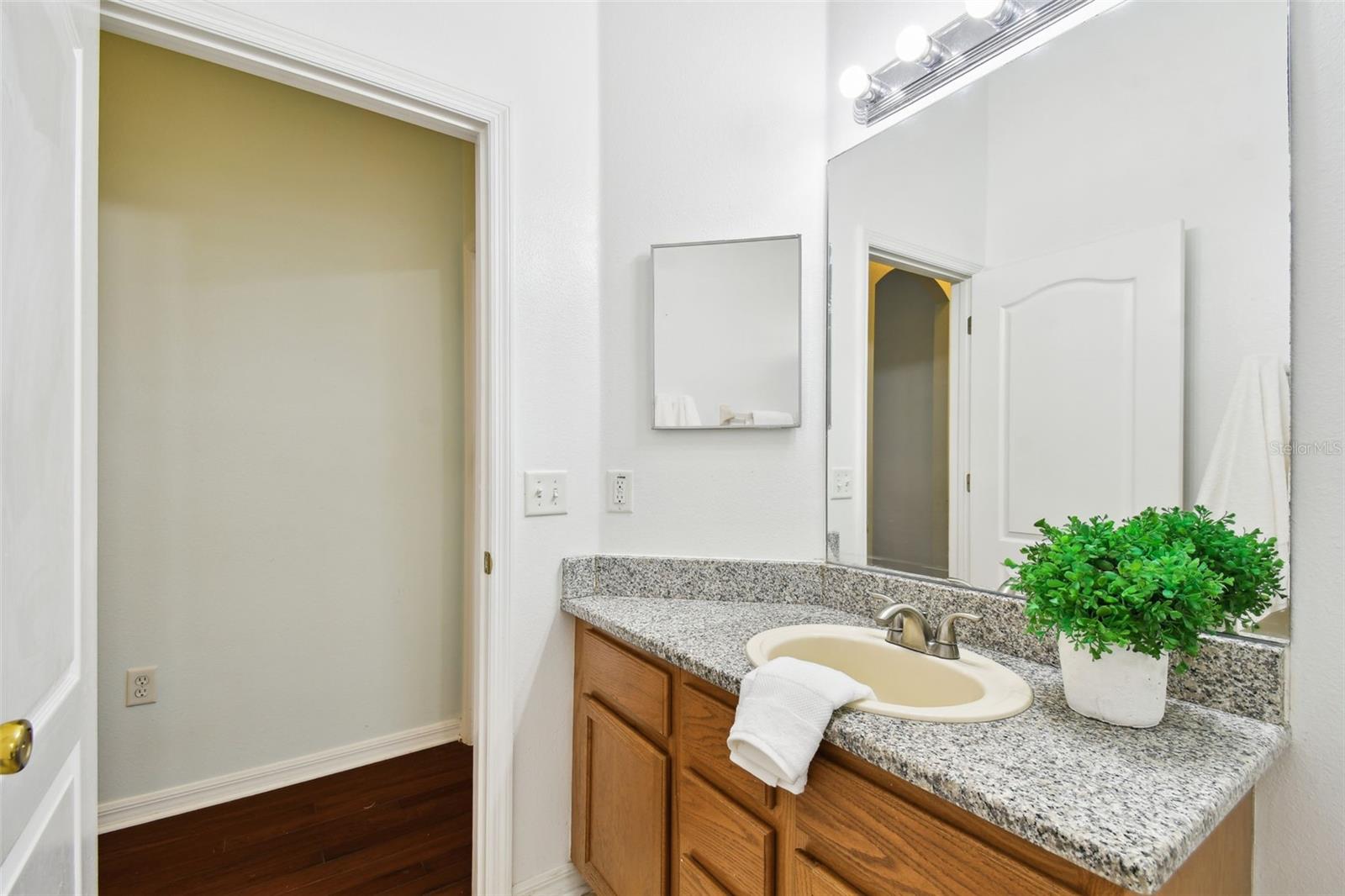Image 42 of 65 For 19215 Meadow Pine Drive