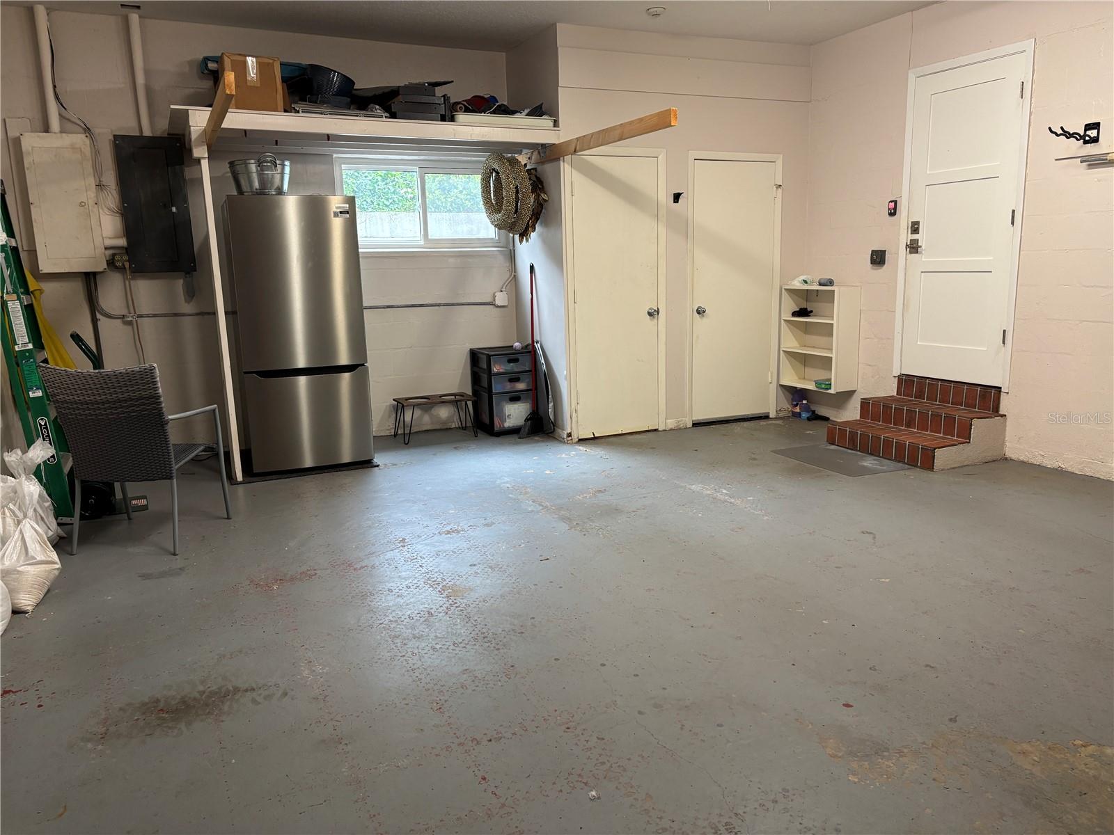 Image 74 of 77 For 910 Brightwaters Boulevard Ne