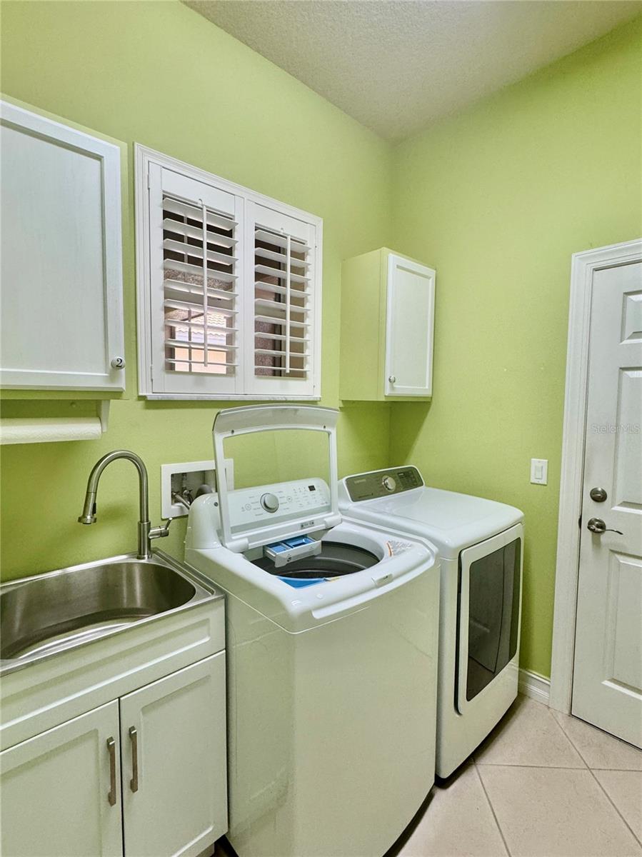Image 16 of 43 For 15908 Cobble Mill Drive