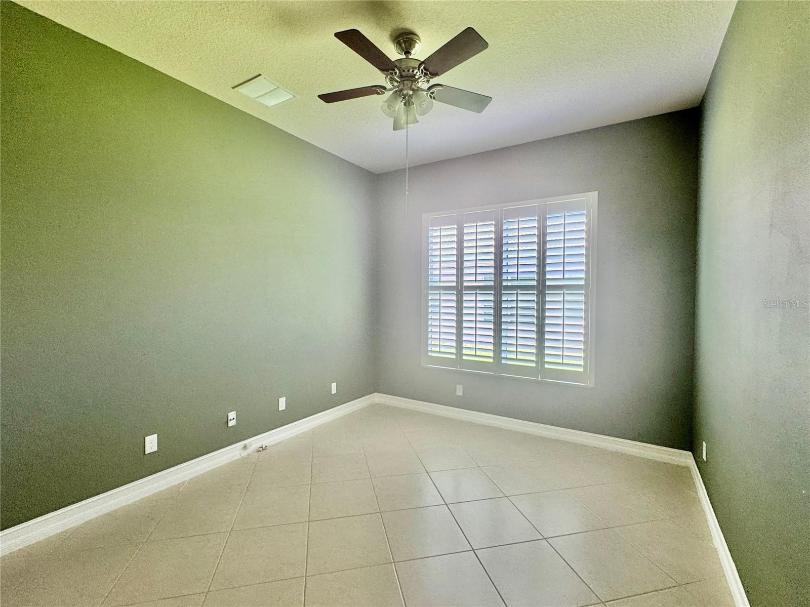 Image 17 of 43 For 15908 Cobble Mill Drive