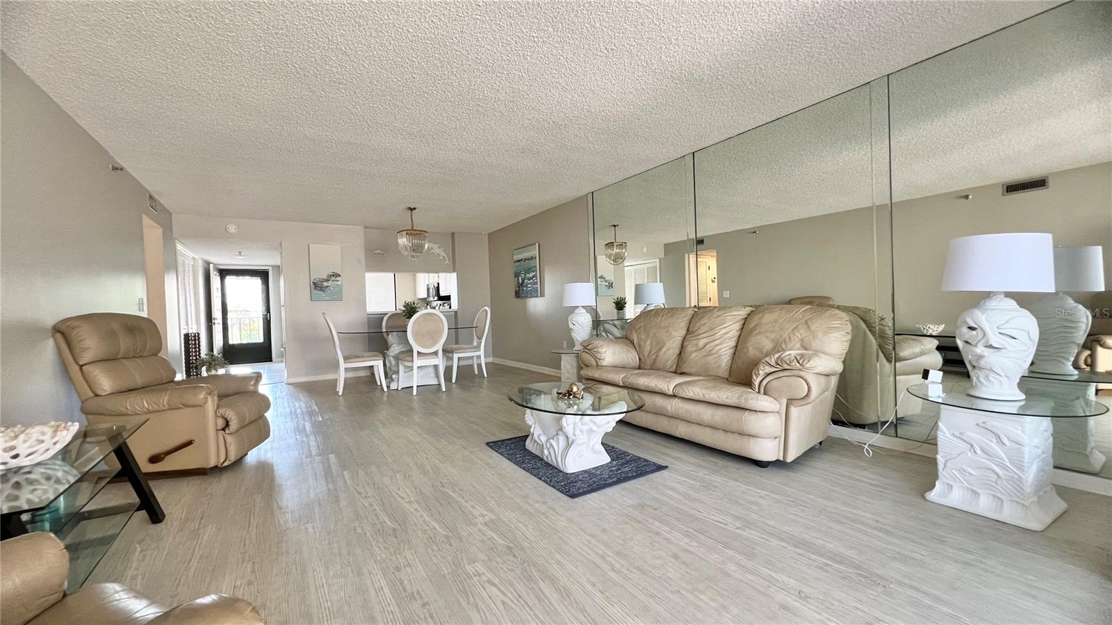 Image 40 of 56 For 19111 Vista Bay Drive 211