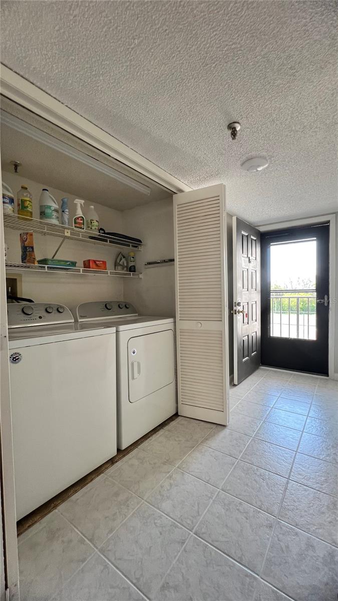 Image 44 of 56 For 19111 Vista Bay Drive 211