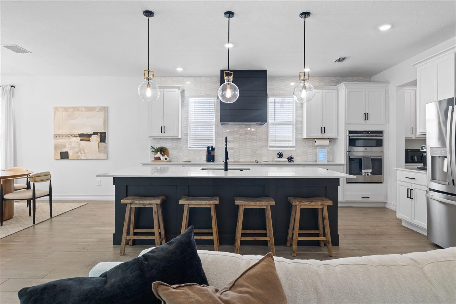 Listing photo id 13 for 18362 Serene Lake Loop