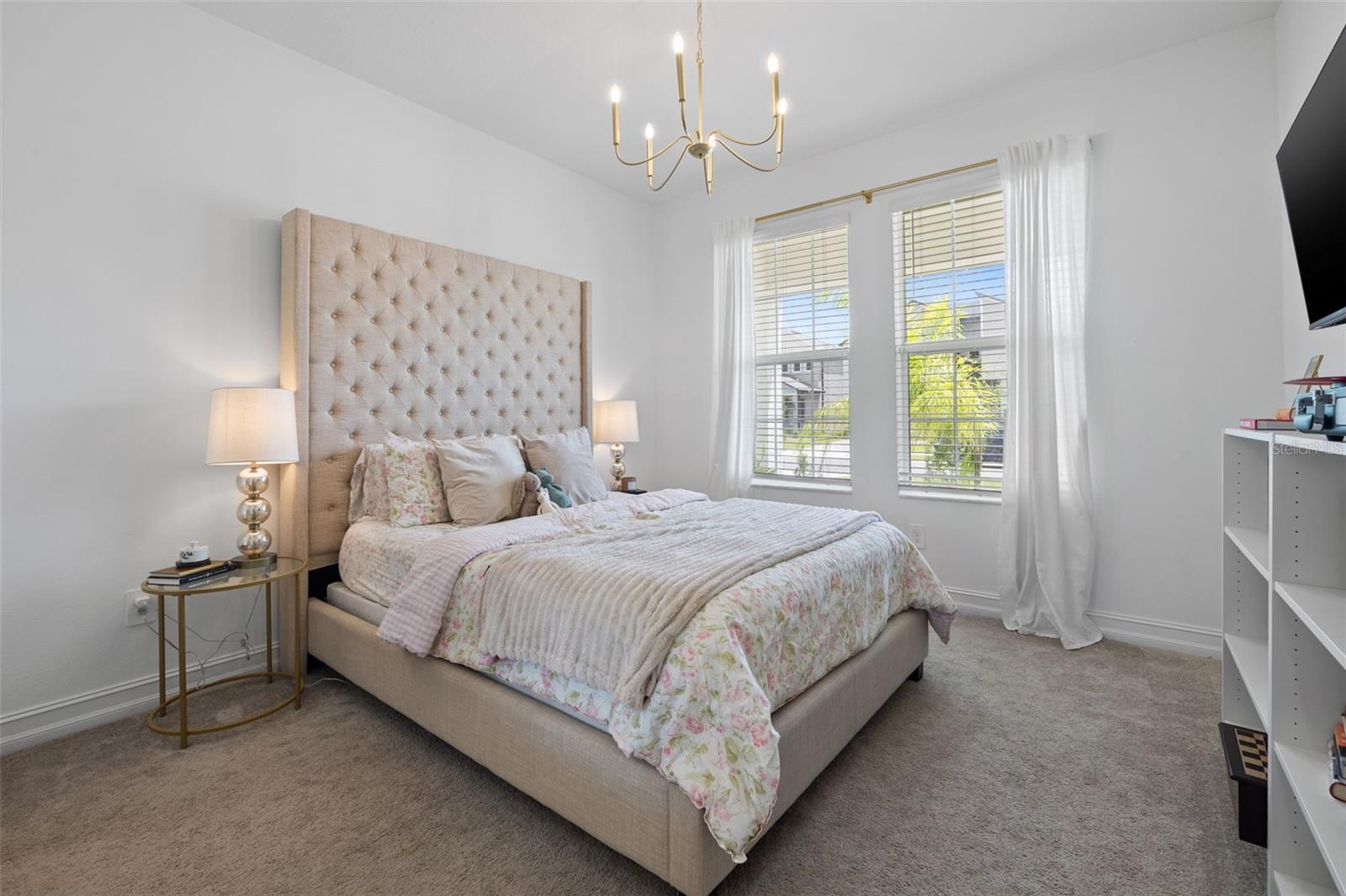 Listing photo id 33 for 18362 Serene Lake Loop