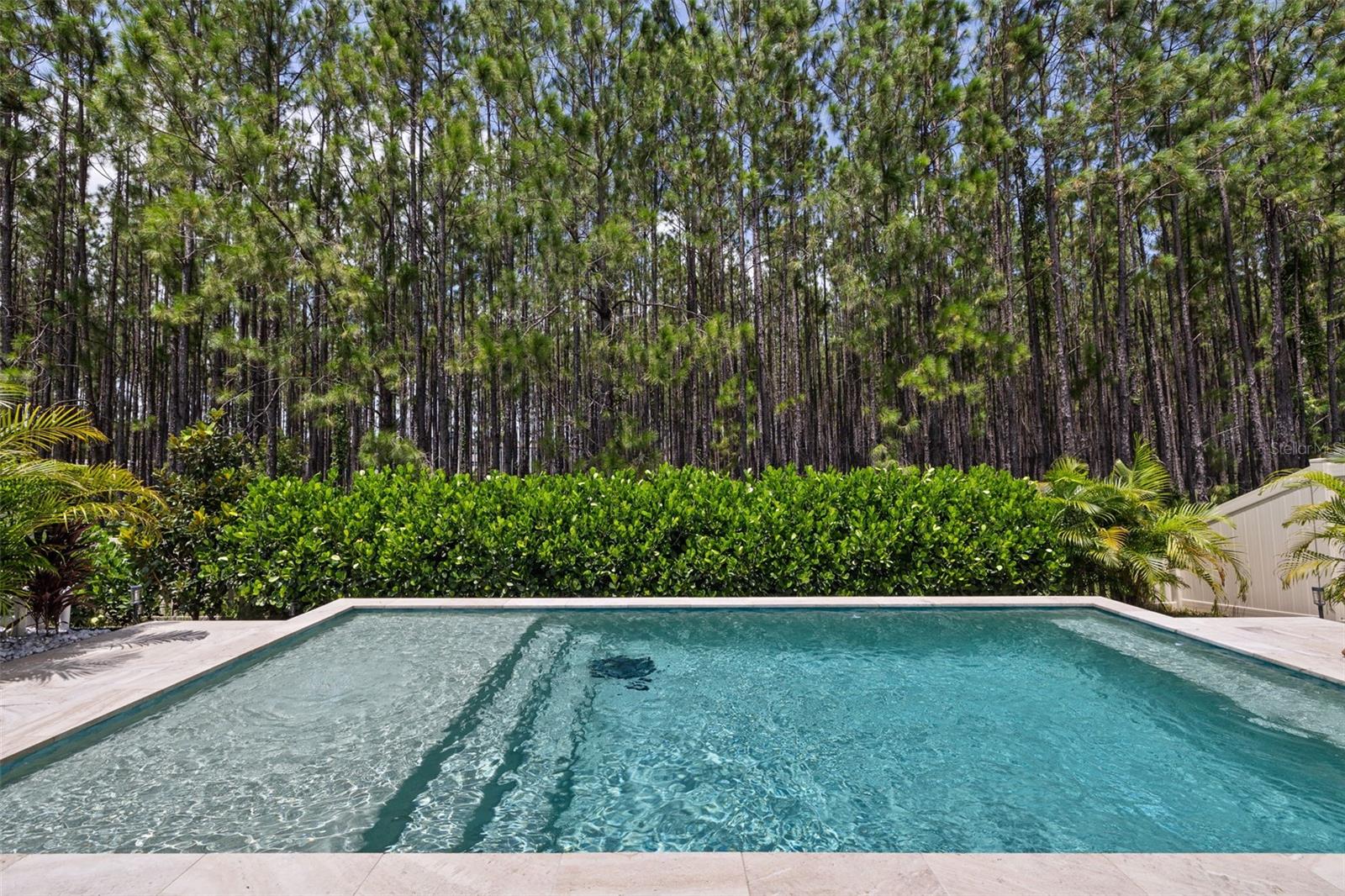 Listing photo id 53 for 18362 Serene Lake Loop