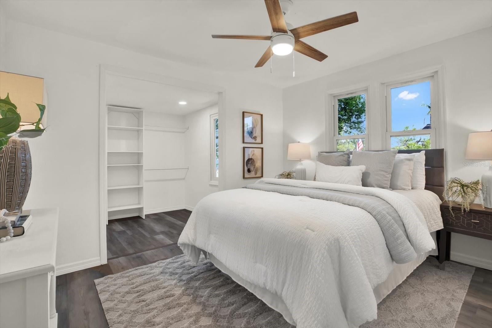 Image 2 of 7 For 4082 38th Avenue N