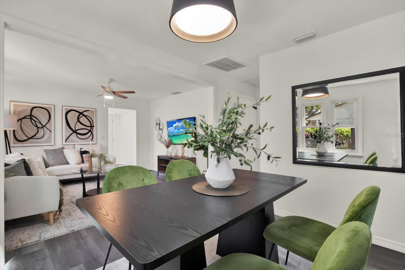 Image 4 of 7 For 4082 38th Avenue N